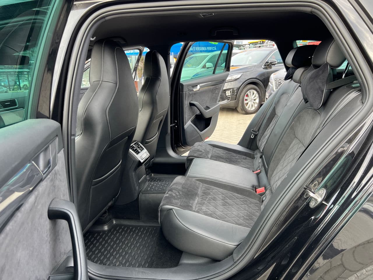 Skoda Superb 2019 — Миниатюра 13