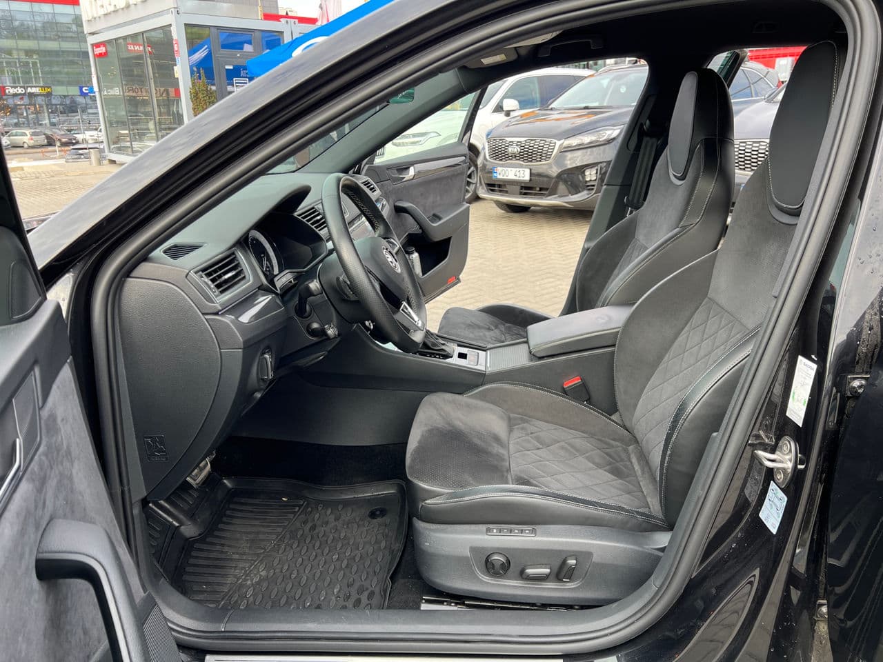 Skoda Superb 2019 — Миниатюра 5
