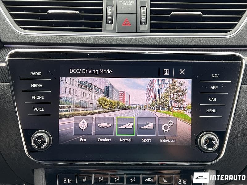 Skoda Superb 2019 — Миниатюра 10