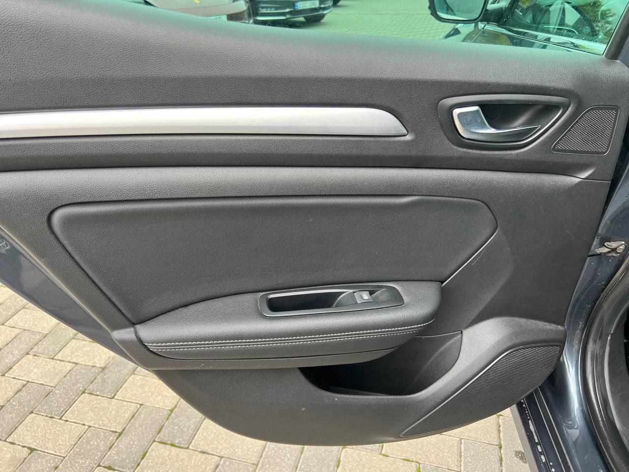 Renault Megane 2021 — Миниатюра 15