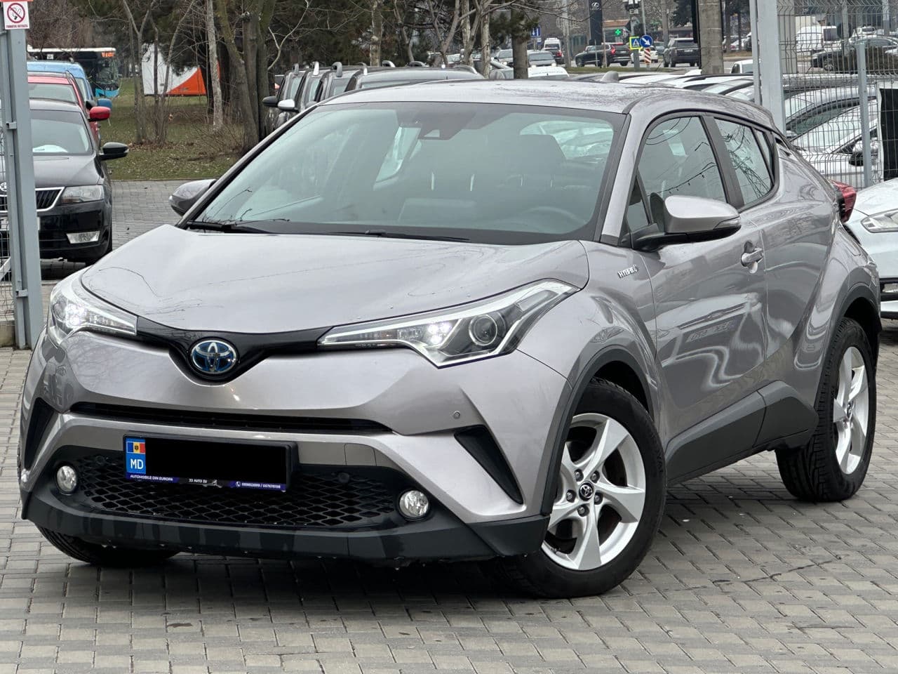 Toyota C-HR 2019 — Миниатюра 2