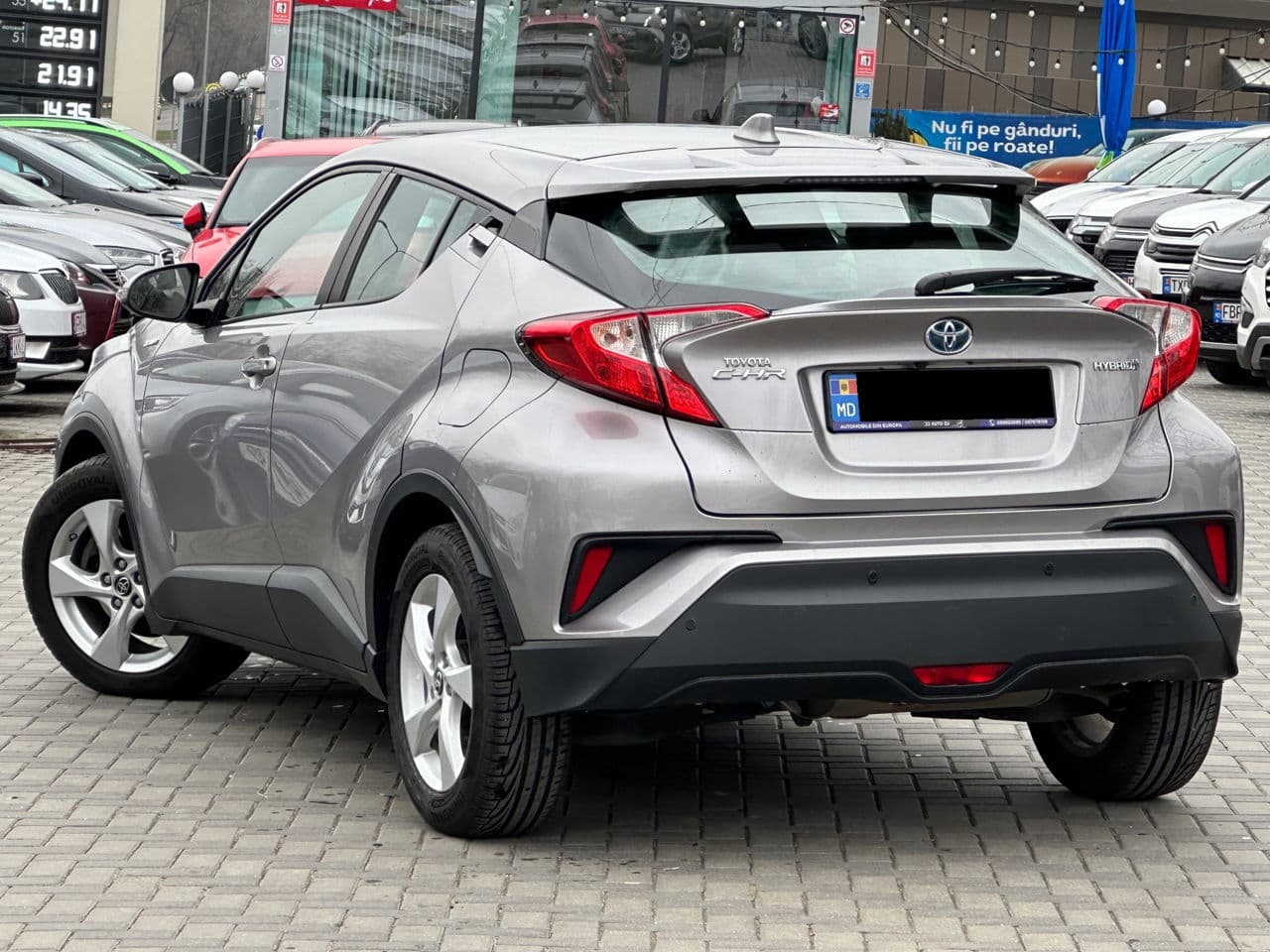 Toyota C-HR 2019 — Миниатюра 4