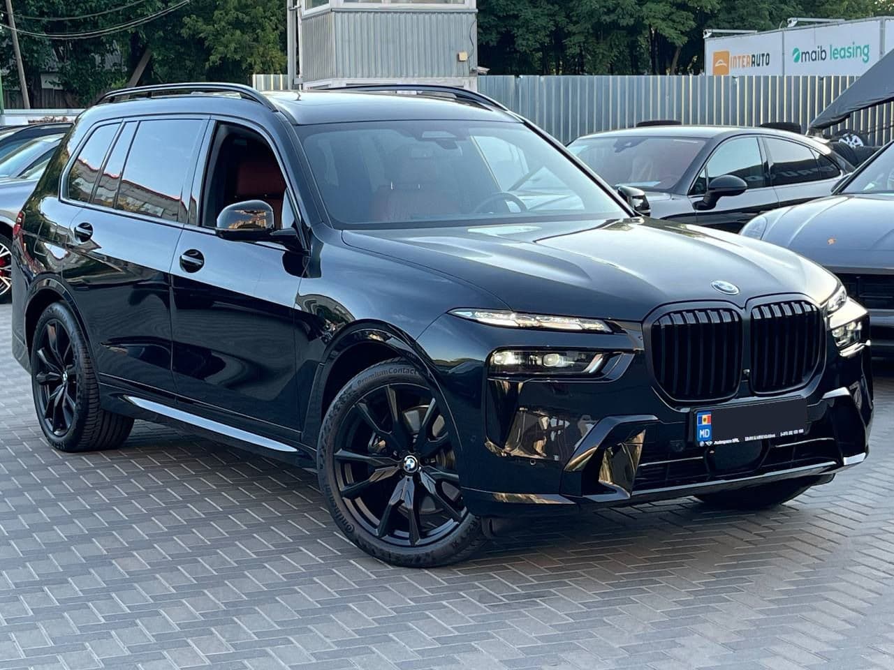 BMW X7 4.0d 2023 — Миниатюра 3