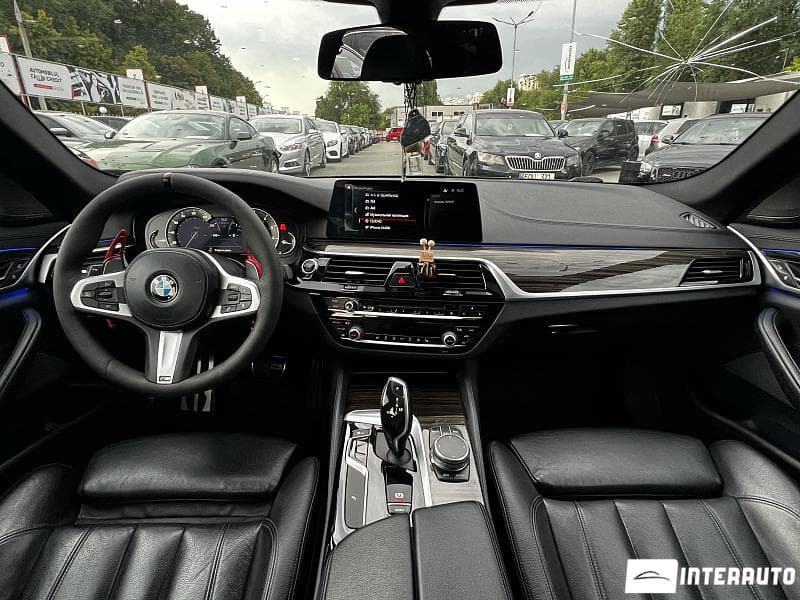 2017 BMW 540 — Miniatură 16