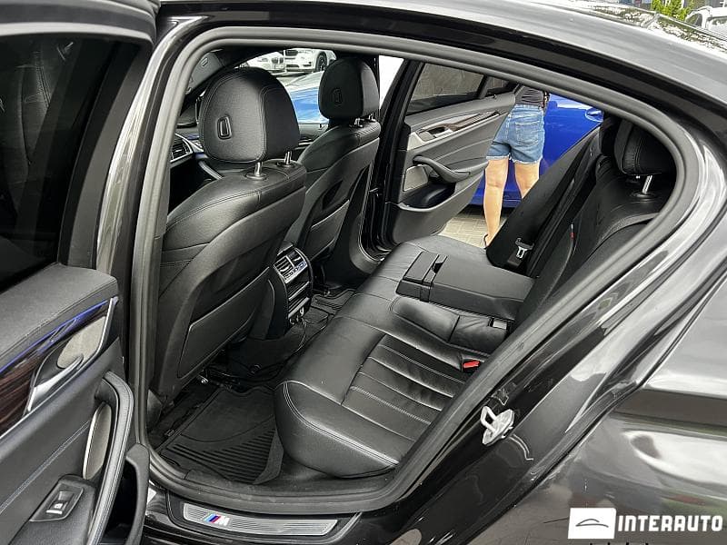 2017 BMW 540 — Miniatură 20