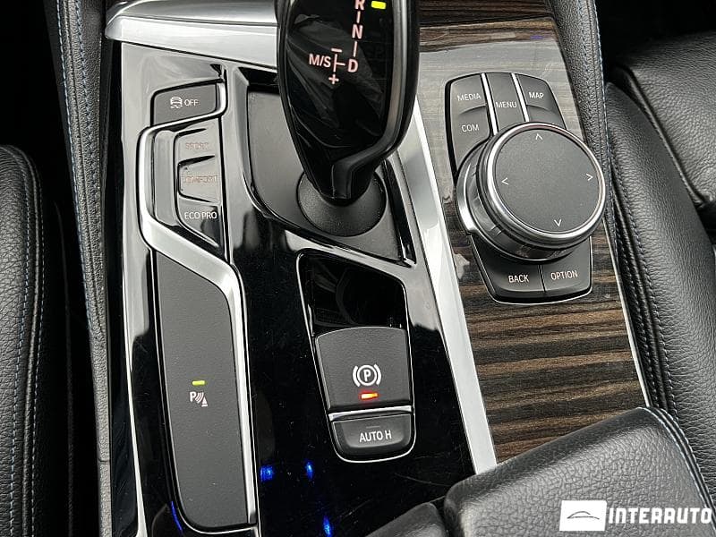 2017 BMW 540 — Miniatură 13