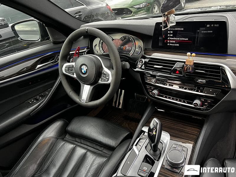 2017 BMW 540 — Miniatură 17