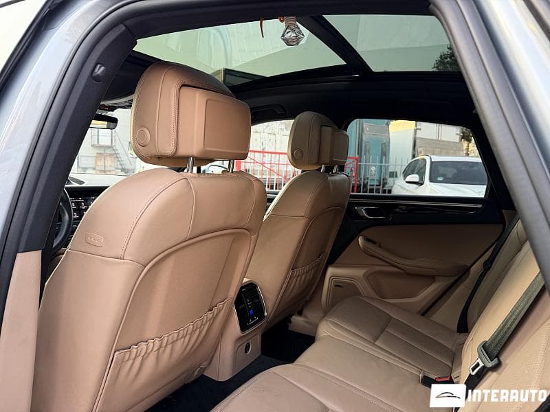 Porsche Macan 2019 — Миниатюра 7