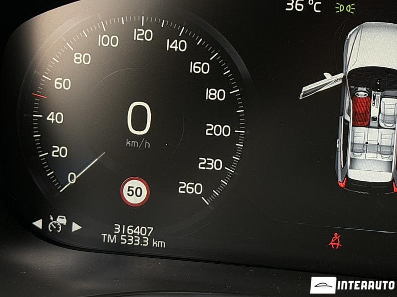 Volvo XC 60 2017 — Миниатюра 10
