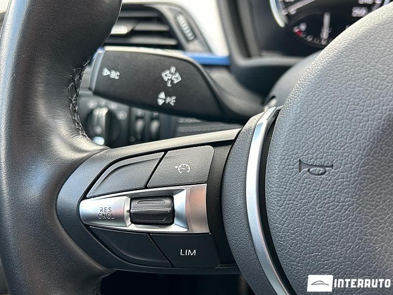 2020 BMW X1 2.5e — Miniatură 9