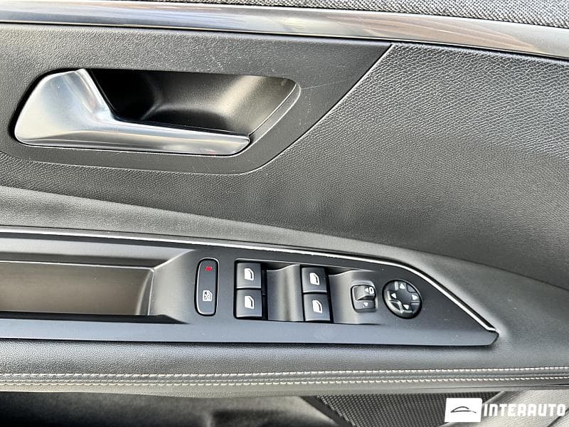 Peugeot 3008 2020 — Миниатюра 19