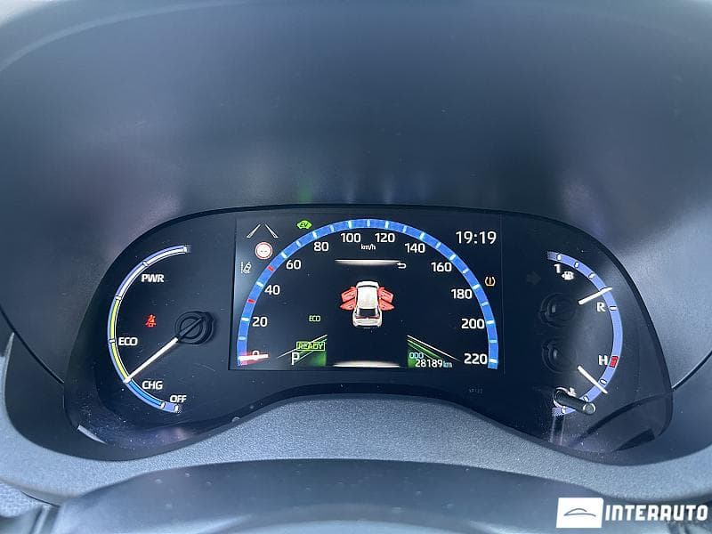 2022 Toyota Yaris Cross — Miniatură 8