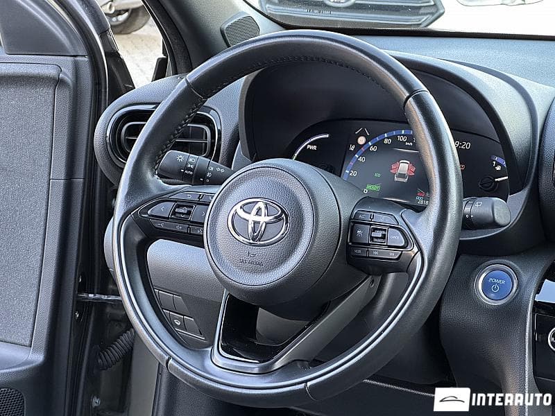 2022 Toyota Yaris Cross — Miniatură 7