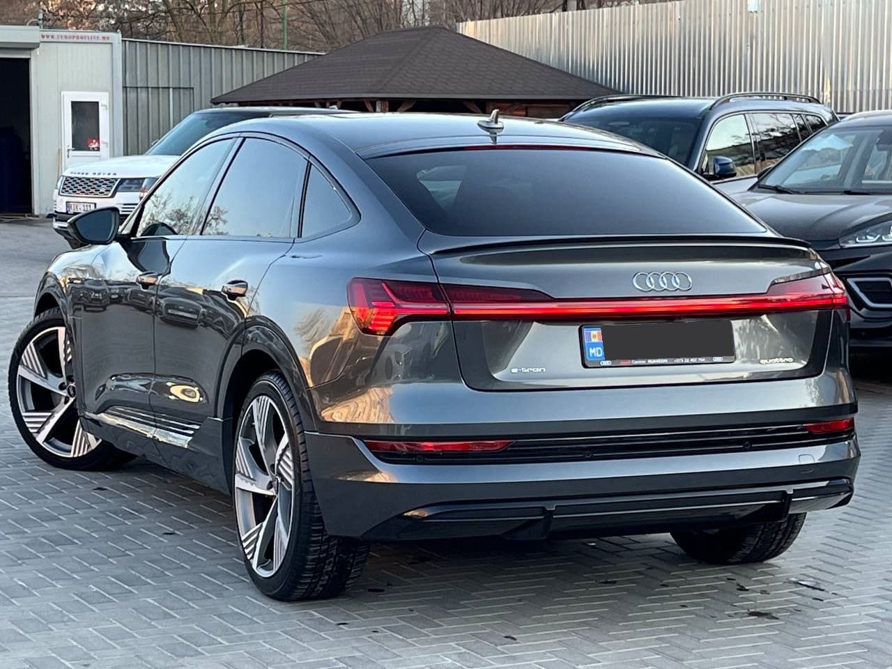 Audi E-tron Sportback 2022 — Миниатюра 4