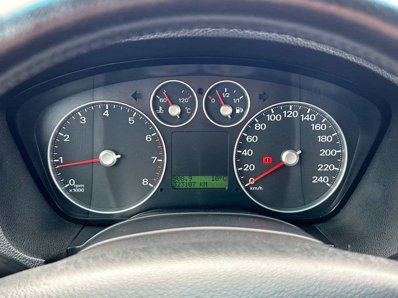 Ford C-MAX 2004 — Миниатюра 12