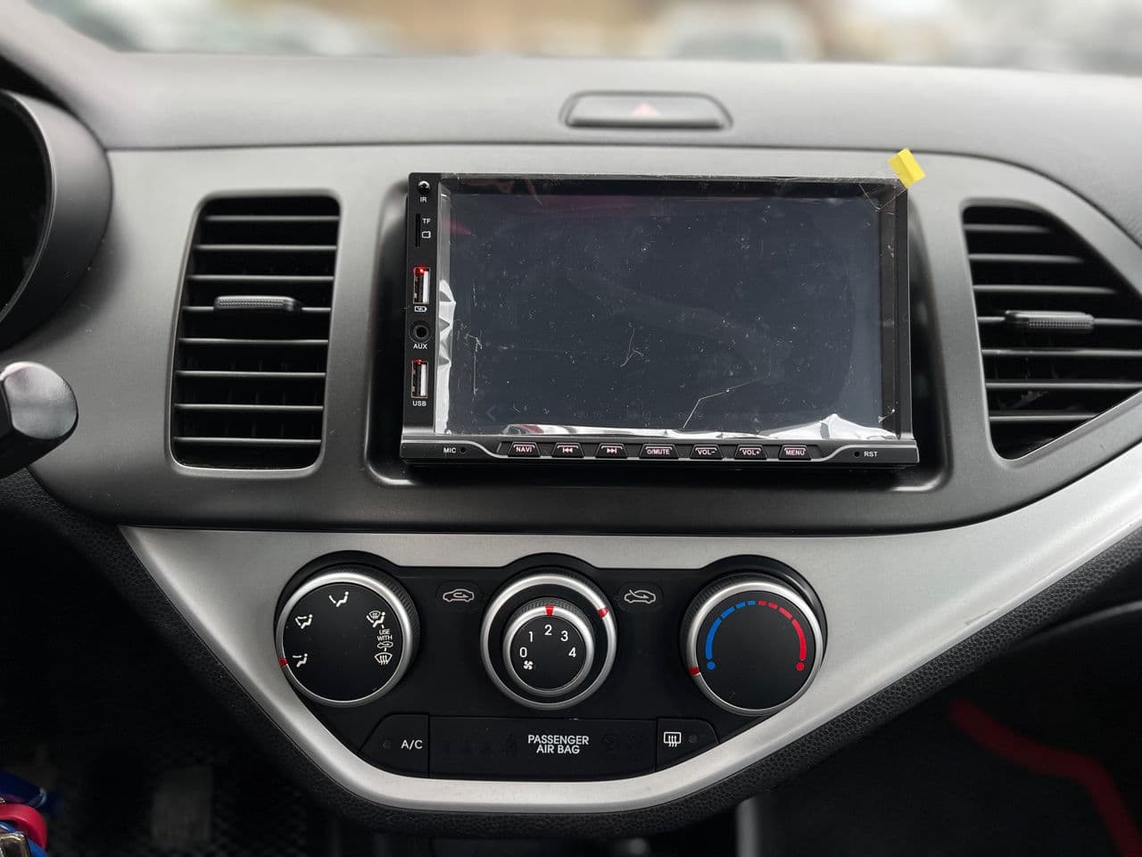 Kia Picanto 2012 — Миниатюра 12