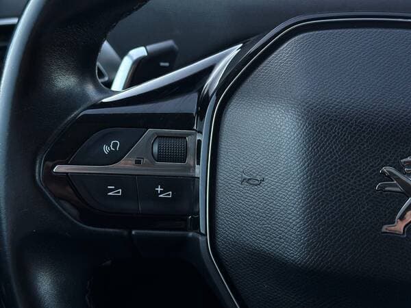 Peugeot 3008 2019 — Миниатюра 11