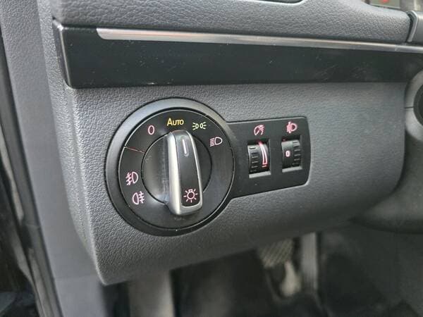 2014 Volkswagen Touran — Miniatură 13