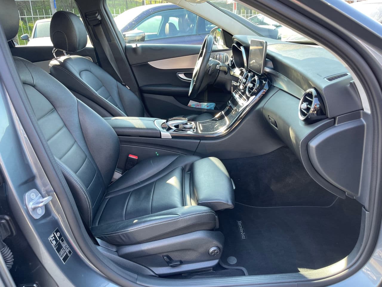 Mercedes C 220 2017 — Миниатюра 7