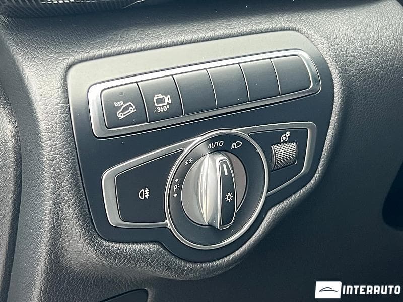 Mercedes V 250 2017 — Миниатюра 14