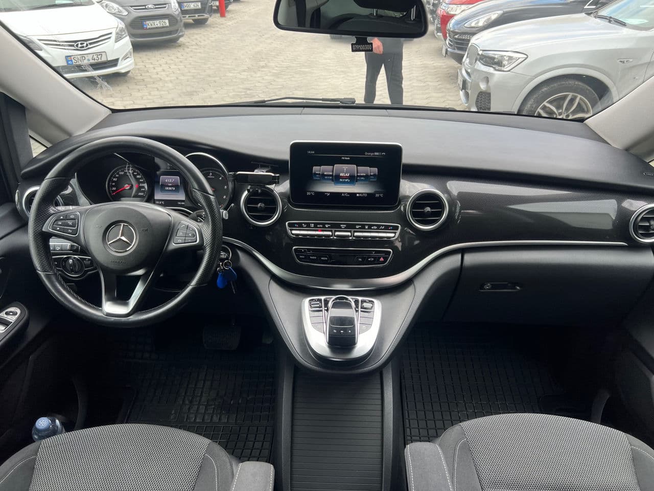 Mercedes V 250 2017 — Миниатюра 8