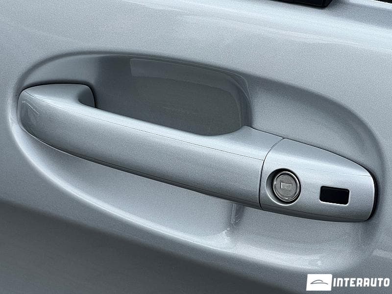 Mercedes V 250 2017 — Миниатюра 24