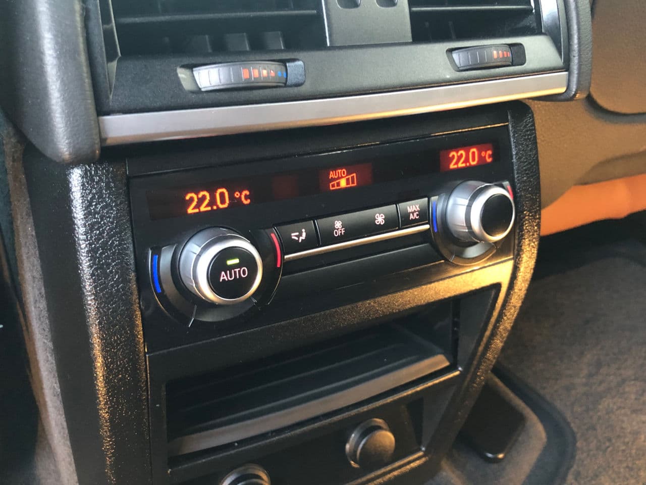 BMW X5 3.5i 2018 — Миниатюра 16