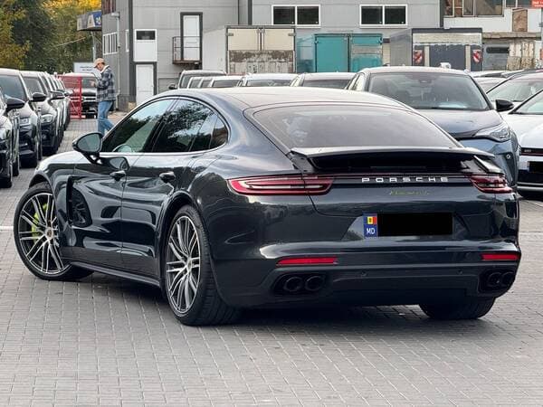 Porsche Panamera S 2019 — Миниатюра 3