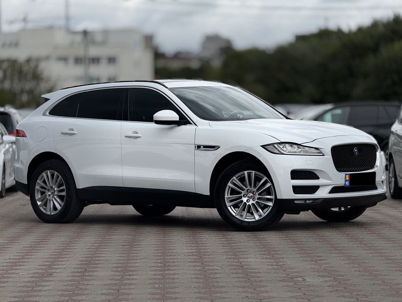 2017 Jaguar F-Pace — Foto 1