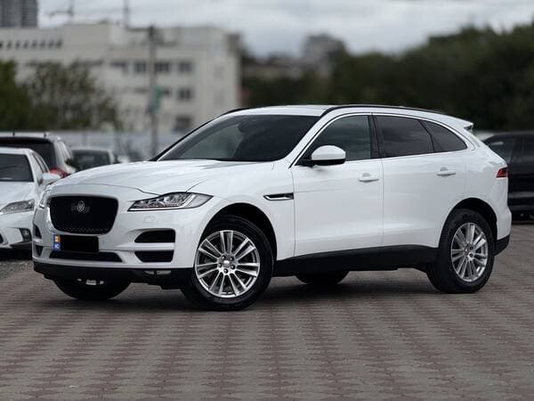 2017 Jaguar F-Pace — Miniatură 2