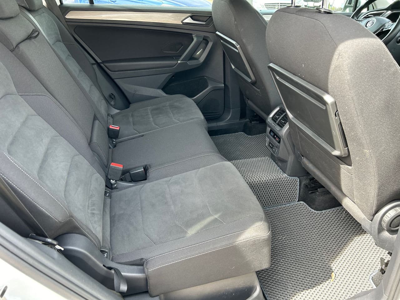 Volkswagen Tiguan 2019 — Миниатюра 19