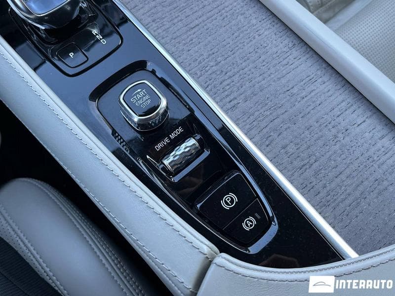 Volvo XC 90 2020 — Миниатюра 22