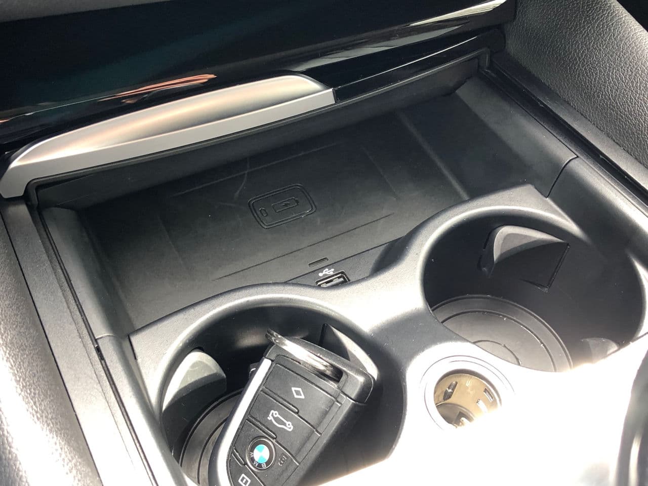 BMW 530e 2017 — Миниатюра 16