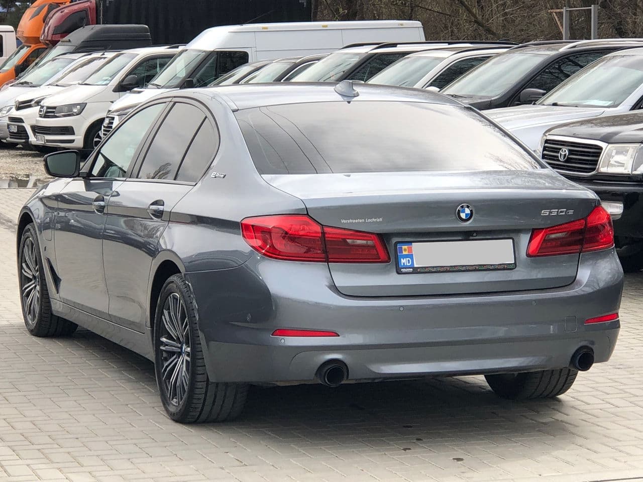 BMW 530e 2017 — Миниатюра 2