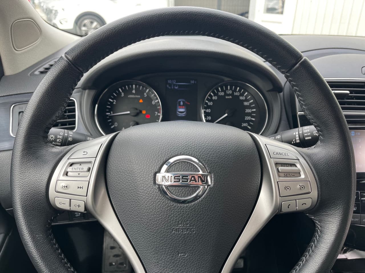 Nissan Pulsar 2014 — Миниатюра 8