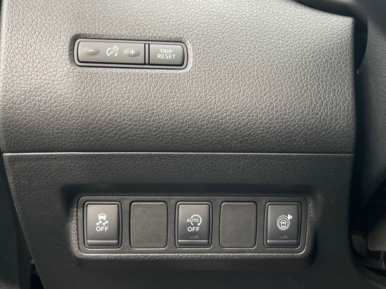 Nissan Pulsar 2014 — Миниатюра 13