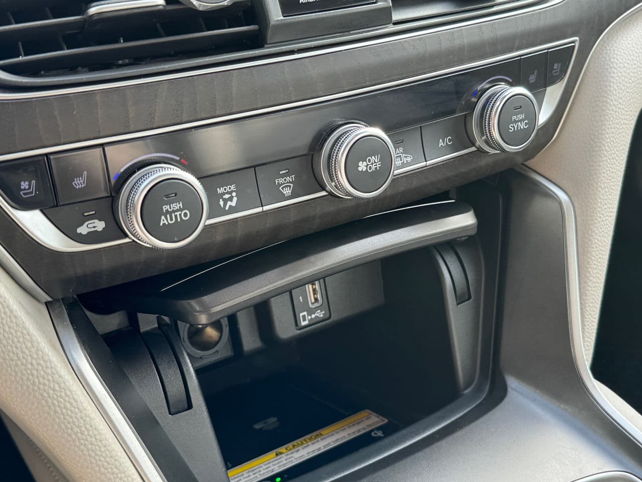 Honda Accord 2018 — Миниатюра 11
