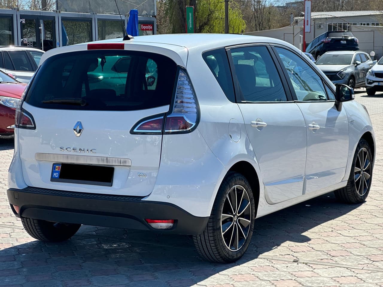 Renault Scenic 2015 — Миниатюра 3