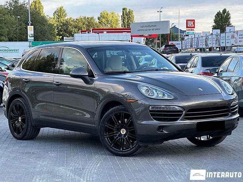 Porsche Cayenne S Hybrid 2011 — Миниатюра 2