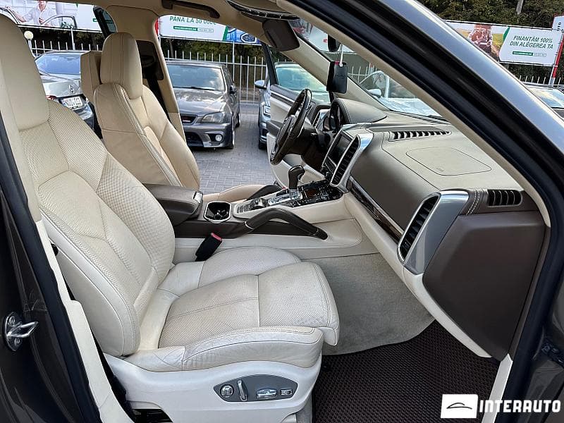 Porsche Cayenne S Hybrid 2011 — Миниатюра 18