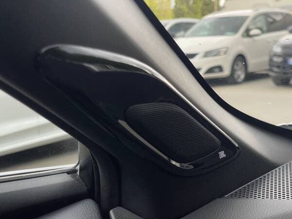 2018 Toyota C-HR — Miniatură 18