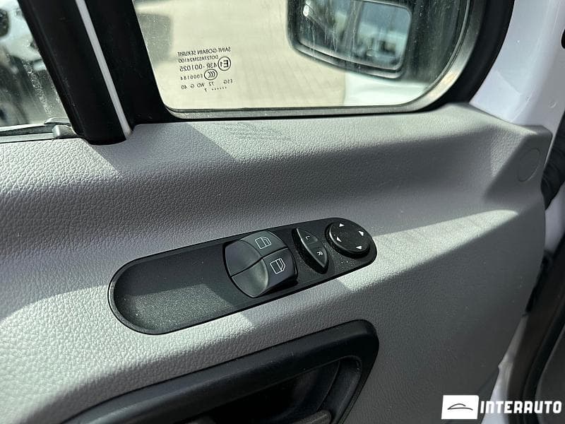 Mercedes Sprinter 2017 — Миниатюра 7