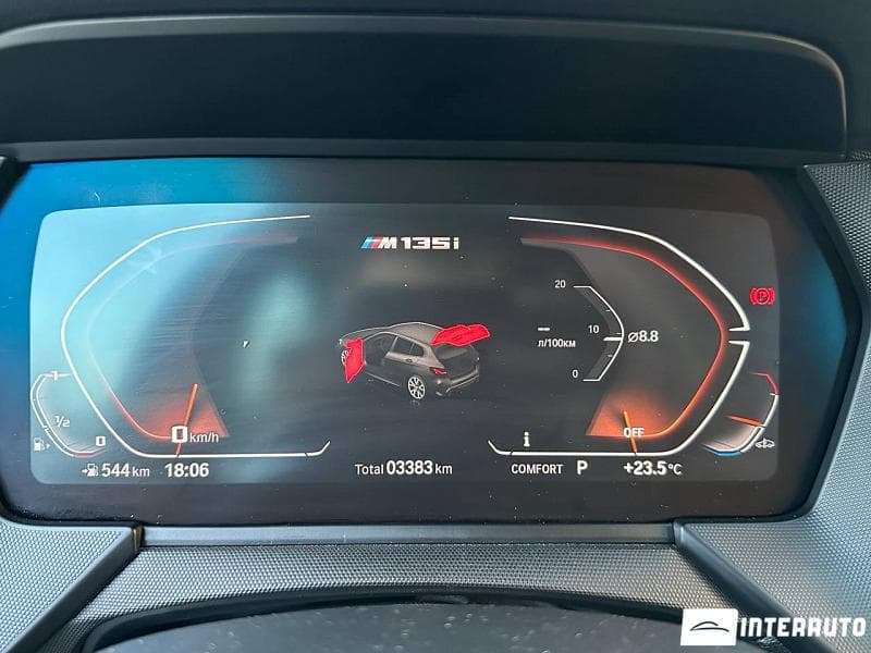 BMW M135 2023 — Миниатюра 8