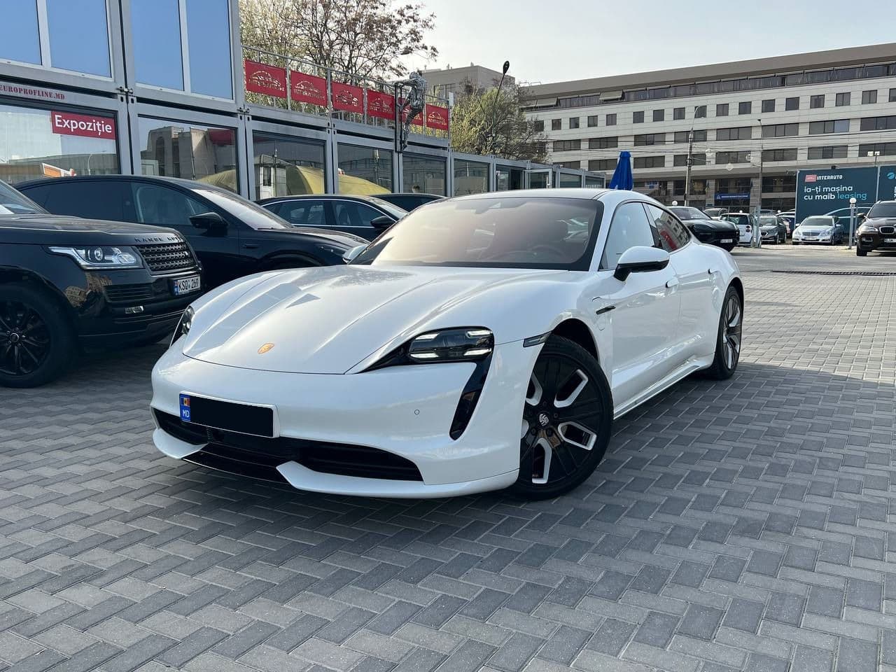 Porsche Taycan 4S