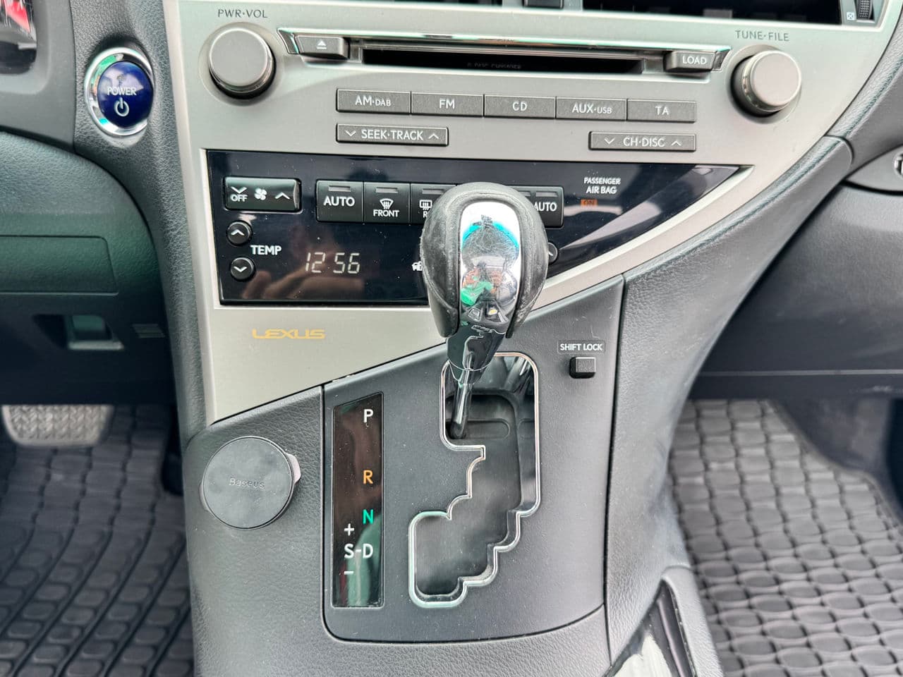 Lexus RX 450h 2011 — Миниатюра 12