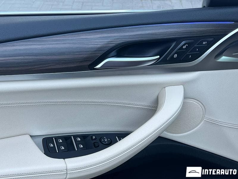 BMW X4 2.0D 2019 — Миниатюра 22