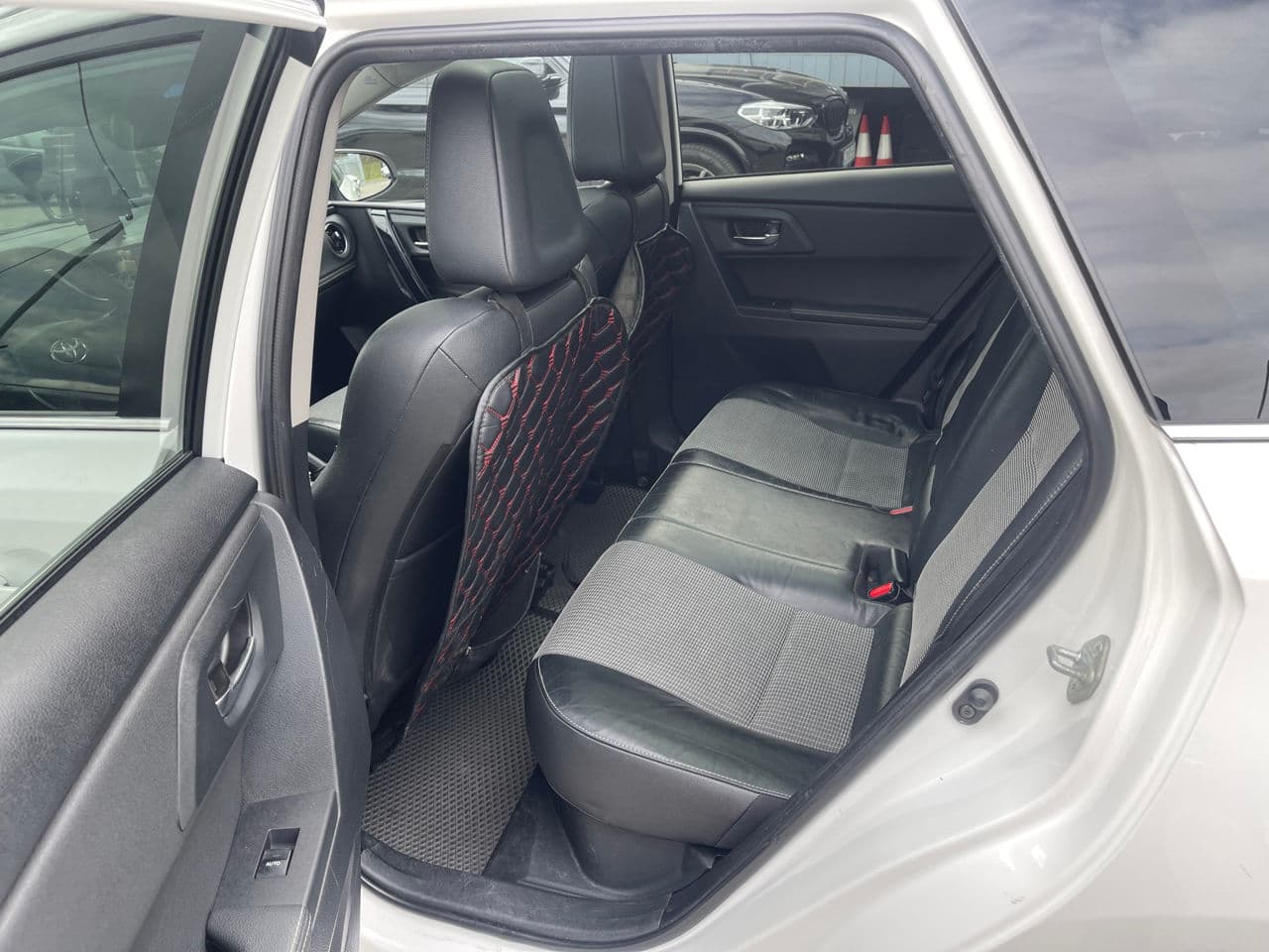 Toyota Auris 2015 — Миниатюра 18