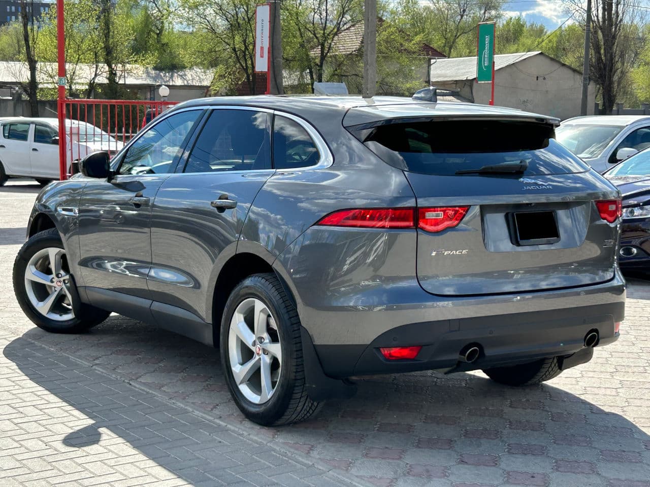 Jaguar F-Pace 2018 — Миниатюра 2