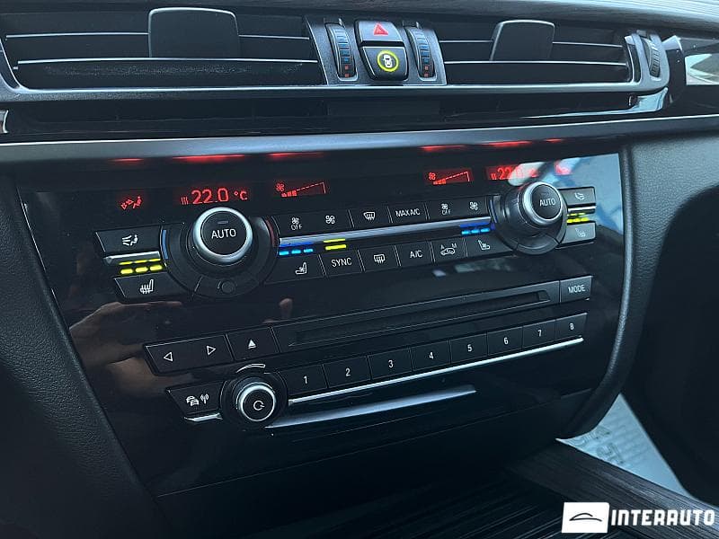 BMW X5 3.0D 2015 — Миниатюра 14