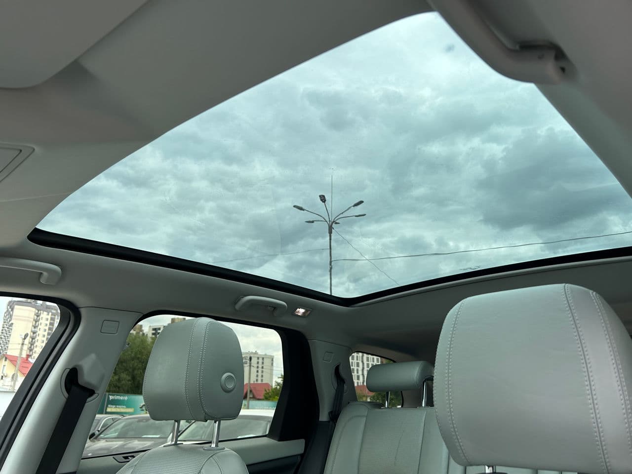 Land Rover Discovery Sport 2015 — Миниатюра 17